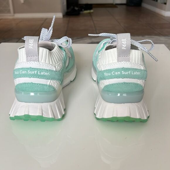 P448 Women’s Lightning Platform Sneakers - Picture 5 of 14